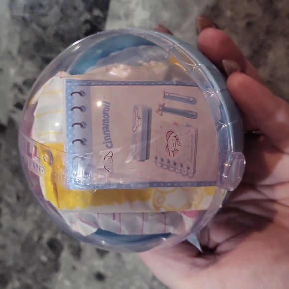 Miniverse Make It Mini Hello Kitty Cinnamoroll Stationery - Picture 3 of 4